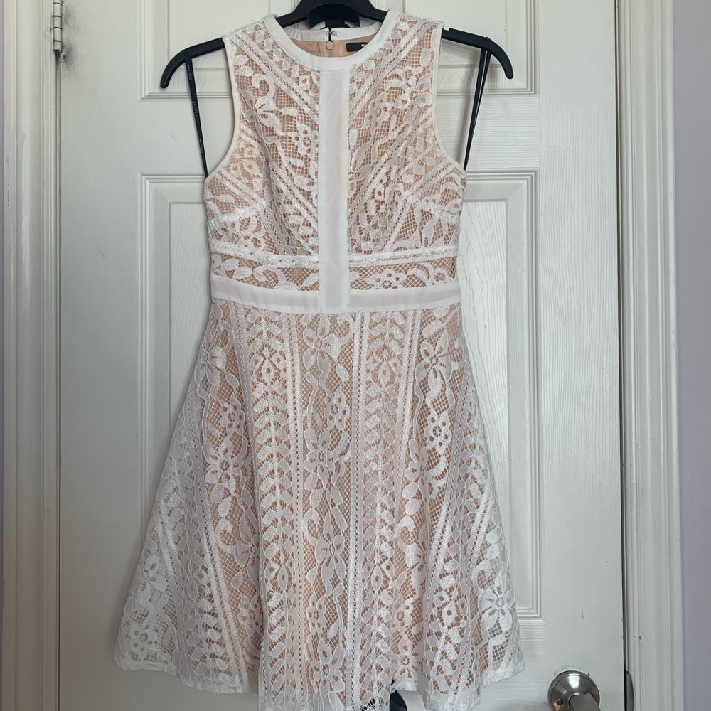 TFNC Laced Formal Dress